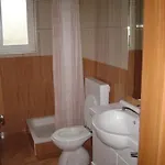 Guesthouse Lopar شقة