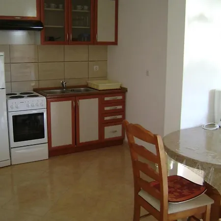 Guesthouse Lopar *